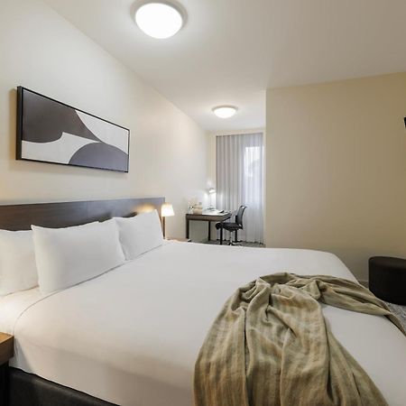 Punthill Norwest Aparthotel Buitenkant foto