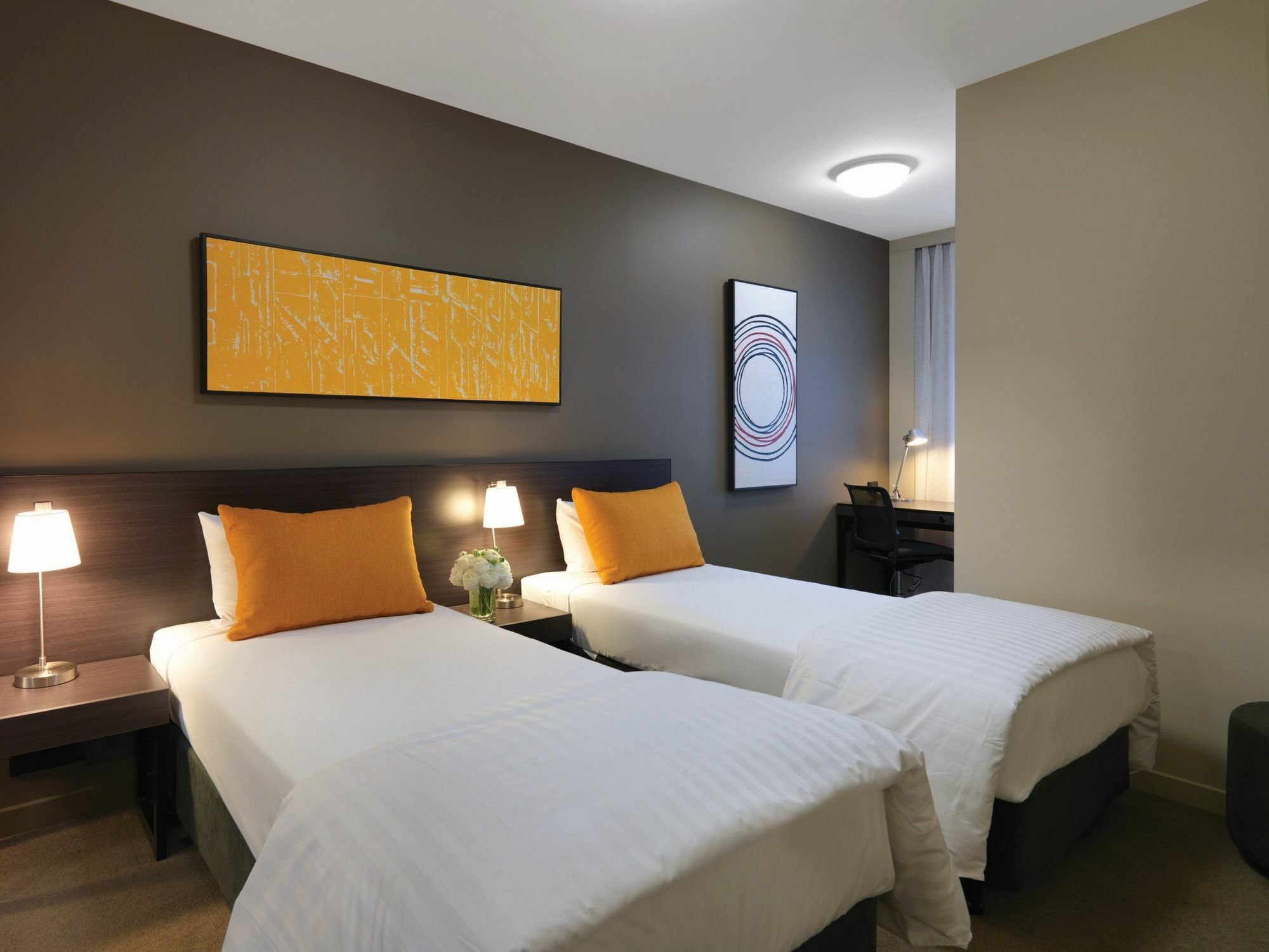 Punthill Norwest Aparthotel Buitenkant foto